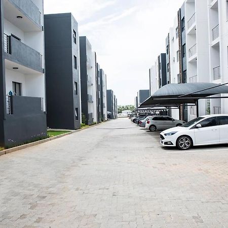 The Ellipse Palazzo Apartment Midrand Exterior photo
